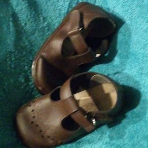 Angel brown oxford infants